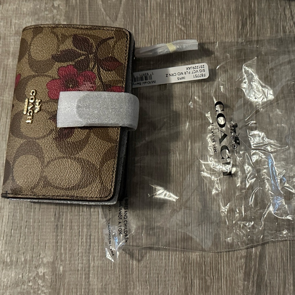 Coach Signature Canvas Victorian Floral Print Flower Wallet Crossbody Purse - Picture 7 of 9